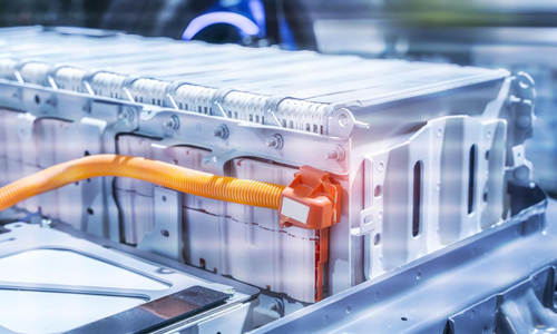 固态电池新突破！新能源车续航有望翻倍！